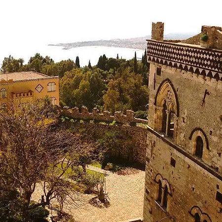 فندق Del Corso 3*