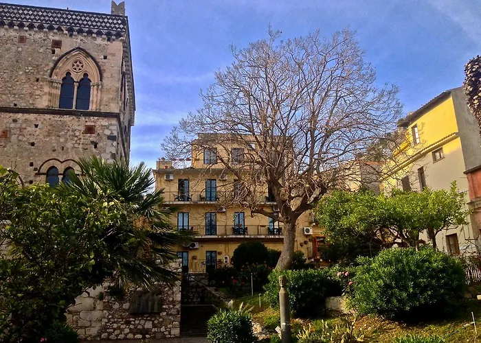 Del Corso 3* Таормина