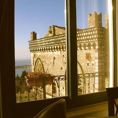 Del Corso 3* Таормина